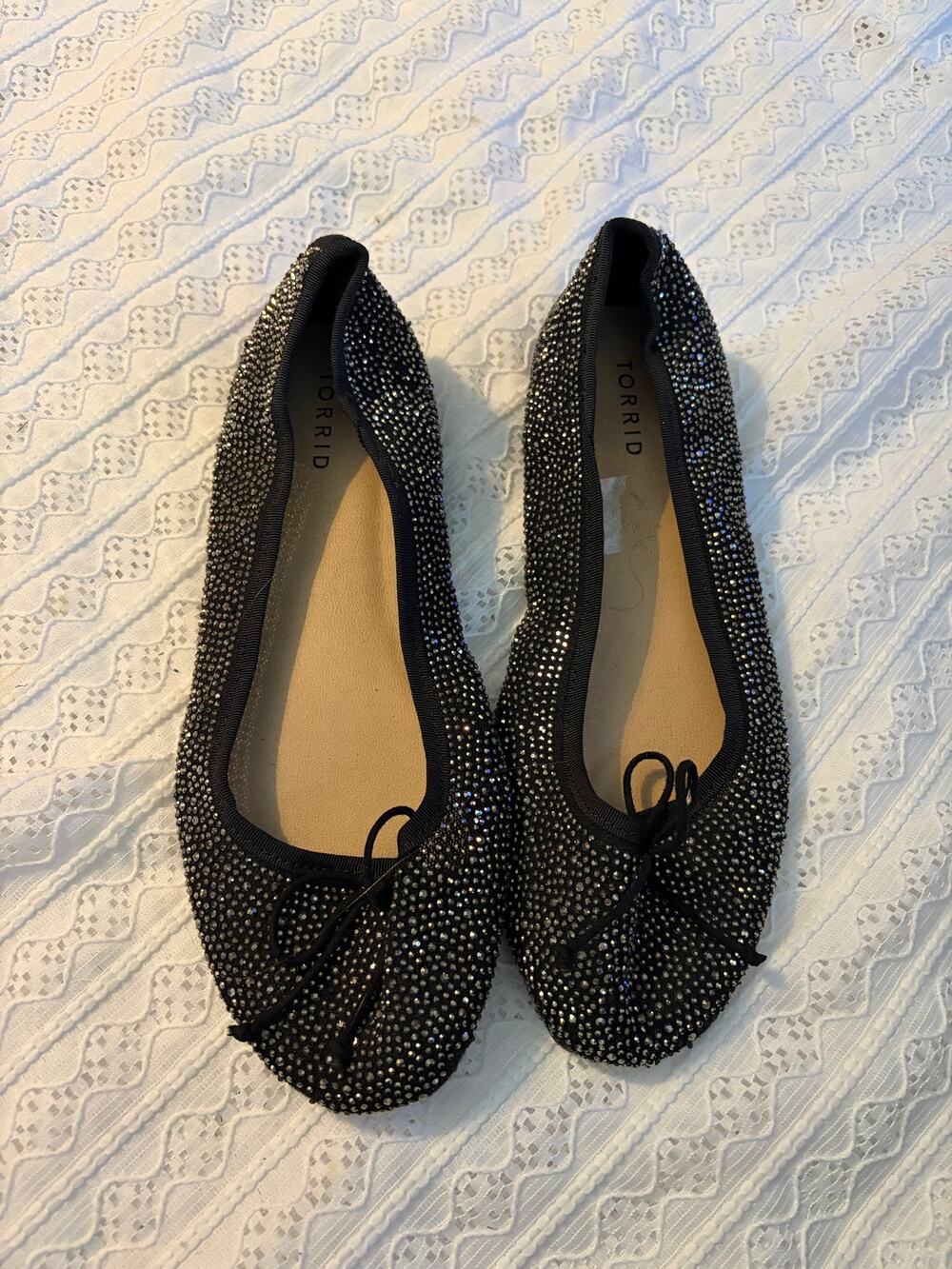 Torrid Black Rhinestone Ballet Flats Bow Embellished Women's 10W Wide